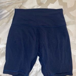 Navy Blue Lululemon align bikers size 6!